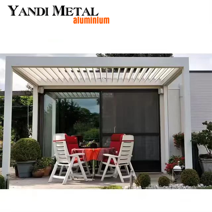 4*6 حديقة خارجية ترفيهية مناخية حيوية قابلة للتعديل أكشاك سقف كوة عريشة ألومنيوم كهربائية عريشة ألومنيوم مقاومة للماء