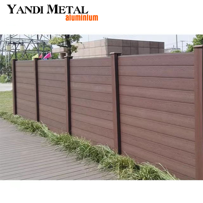 DIY المنزل wpc سياج خشب مركب مقاوم للماء للأشعة فوق البنفسجية حماية في الهواء الطلق حديقة سياج خشبي
